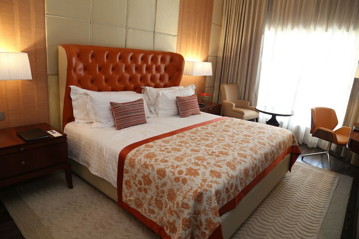 Room 3 of 78