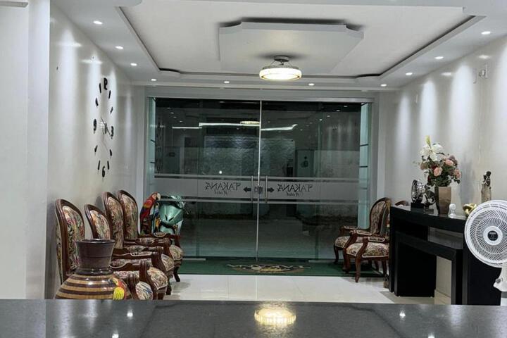 Hotel Takana