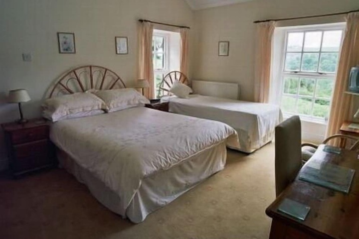 Room 5 of 21