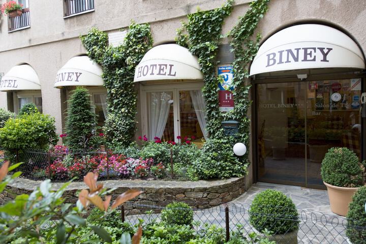 Hotel Biney in Rodez
