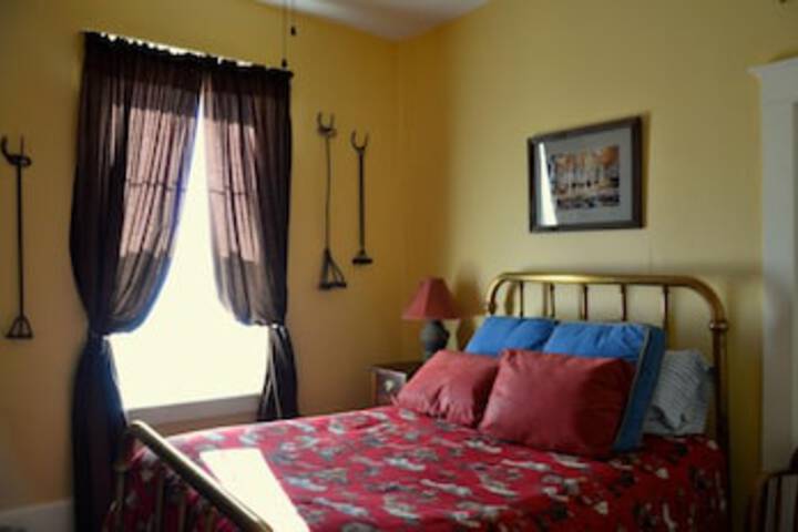 Room 49 of 135