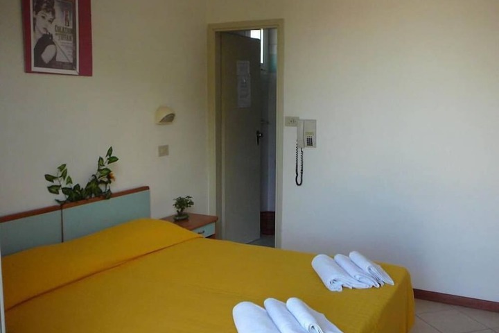 Room 7 of 21