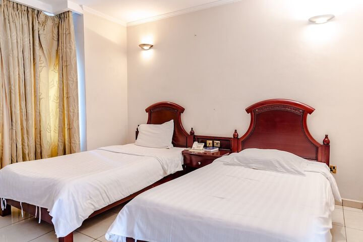 Room 10 of 56