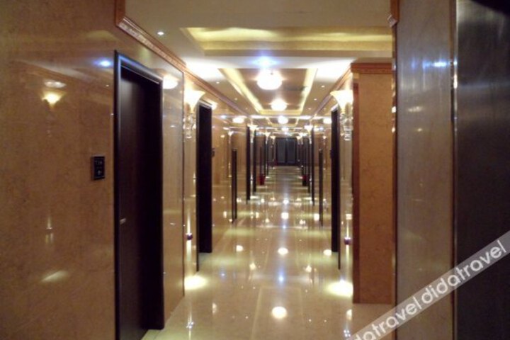 White Palace Hotel