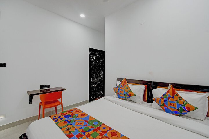 Room 20 of 39