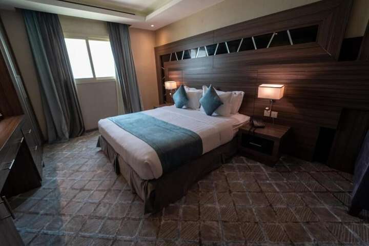 Room 9 of 64