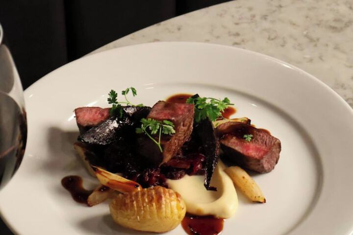 Dining 79 of 118
