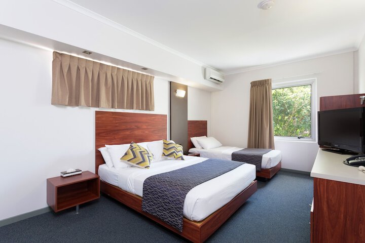 Room 5 of 21