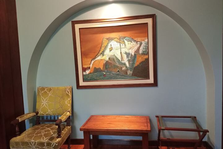 Room 6 of 62