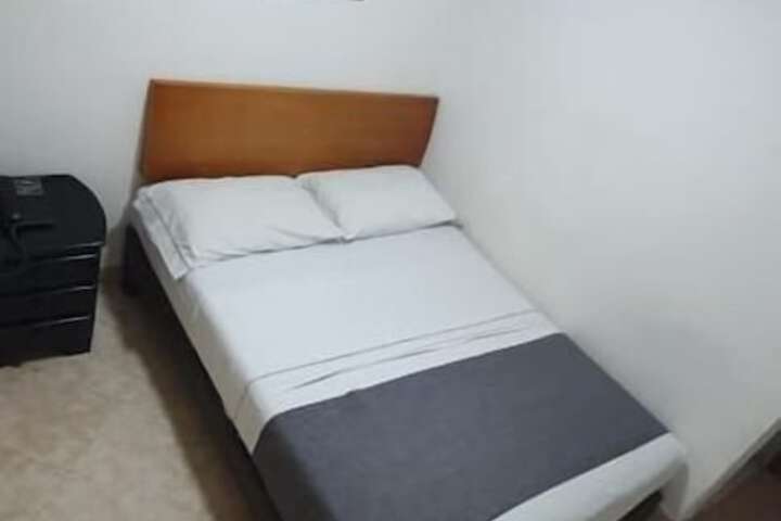 Room 6 of 45