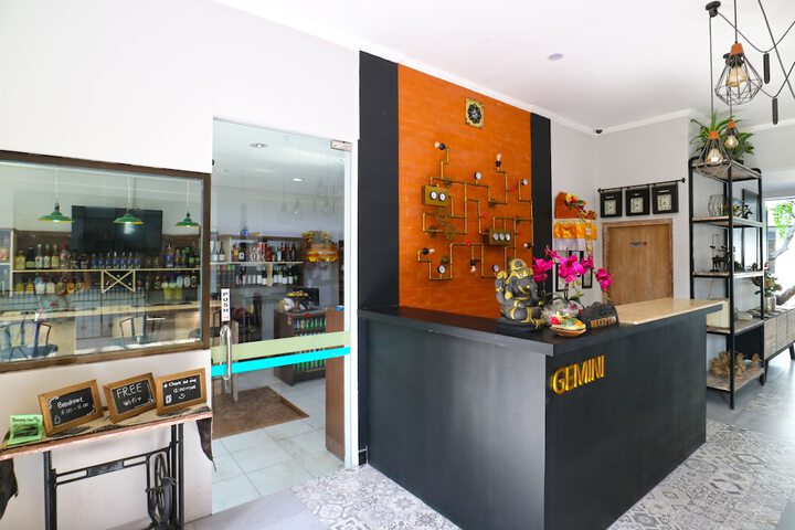 Guest Lobby
