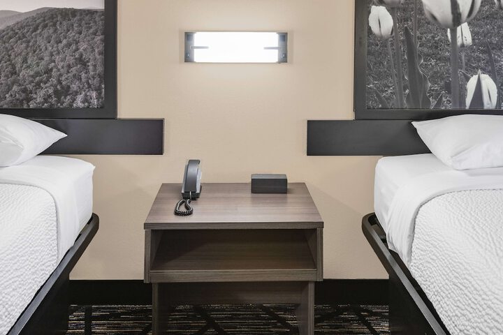 2 Double Bed Room (5 of 9)