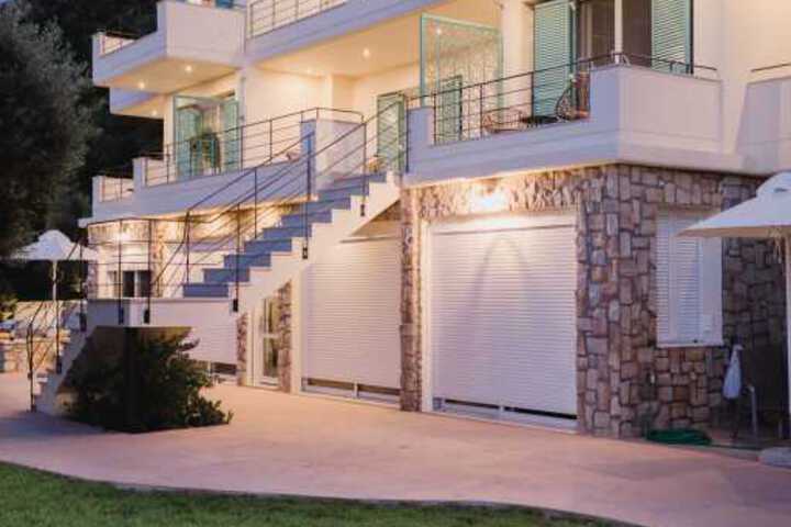 Hotel 2 of 7
