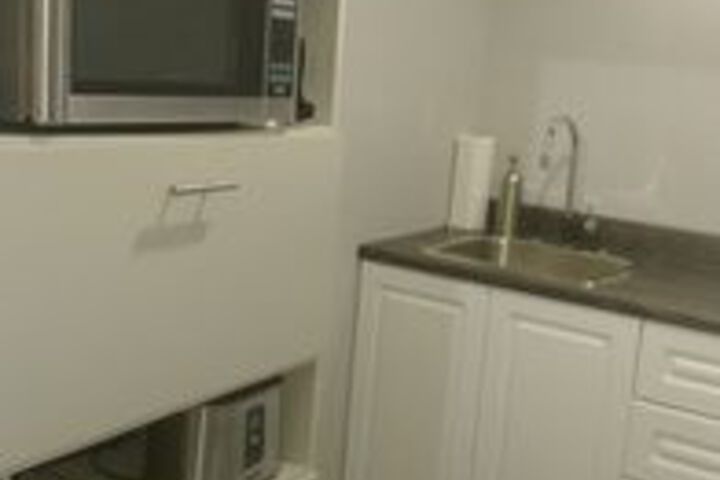 Room 19 of 28