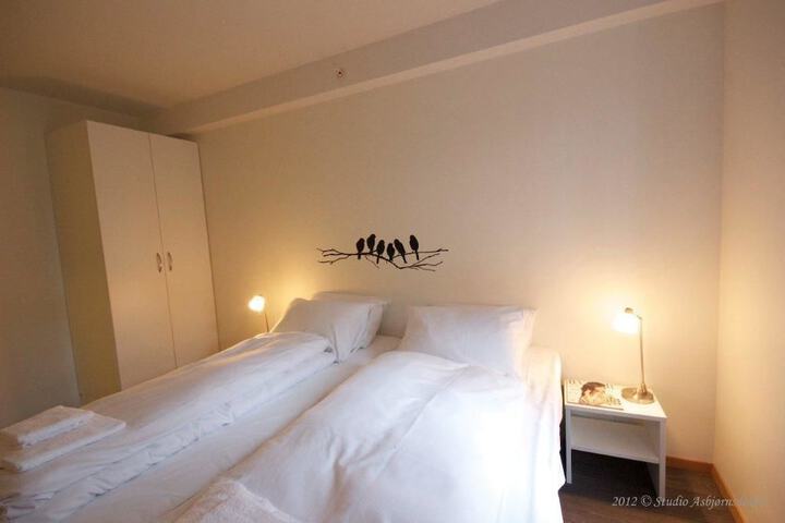 Room 7 of 19