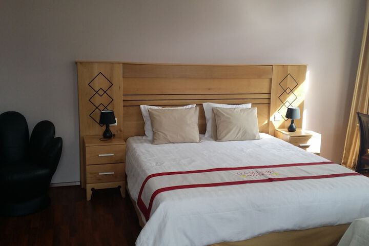 Room 14 of 39