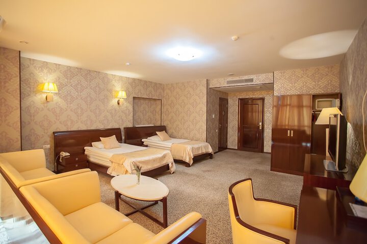 Room 29 of 75