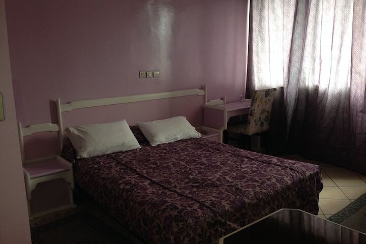 Room 5 of 26