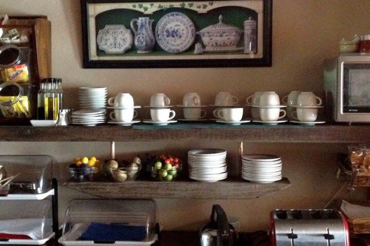 Breakfast/Coffee Service 19 of 32