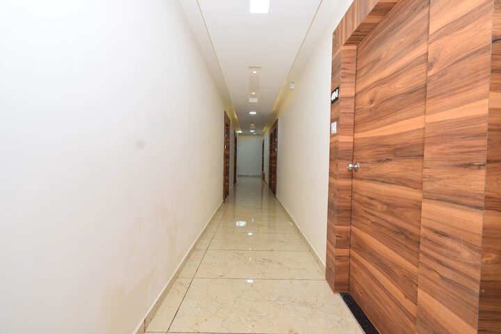 Ballroom/Hall 53 of 56