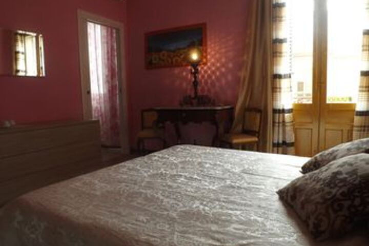 Room 46 of 69