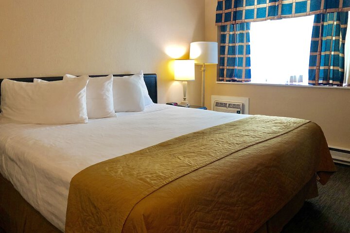 Room 10 of 45