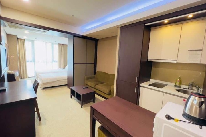 Room 66 of 86
