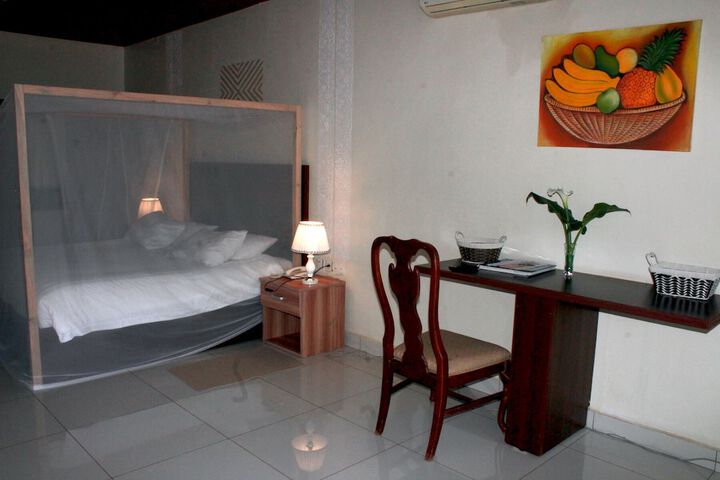 Room 14 of 44