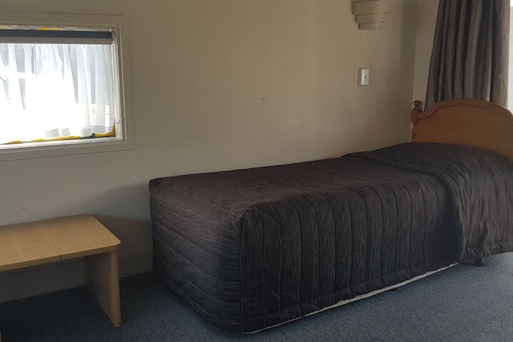 Room 26 of 48