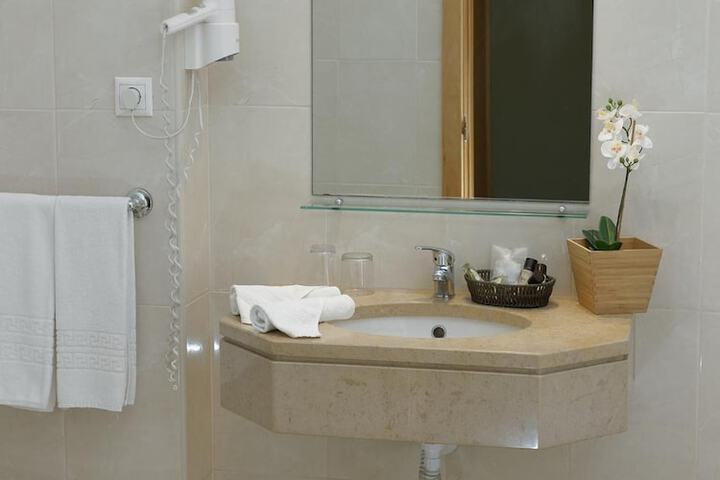 Bath Photo