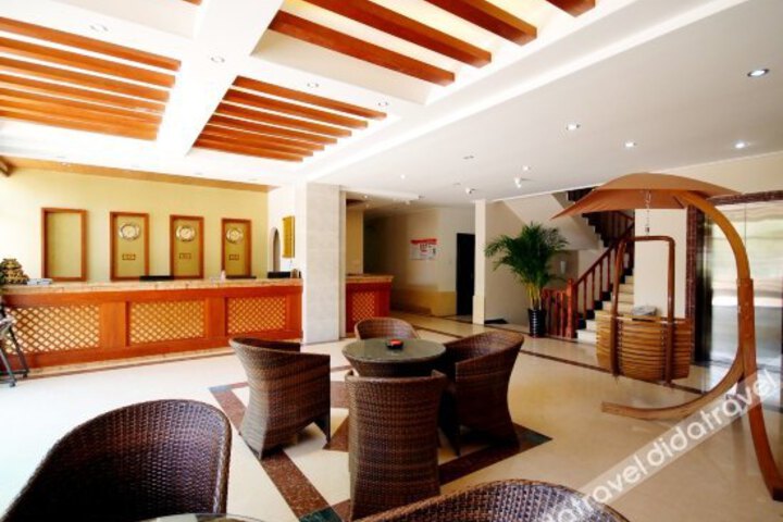 Elan Hotel