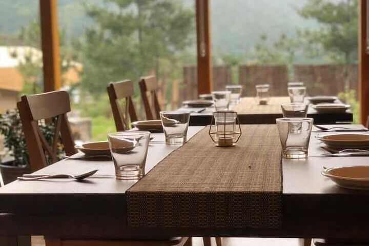 Dining 22 of 50