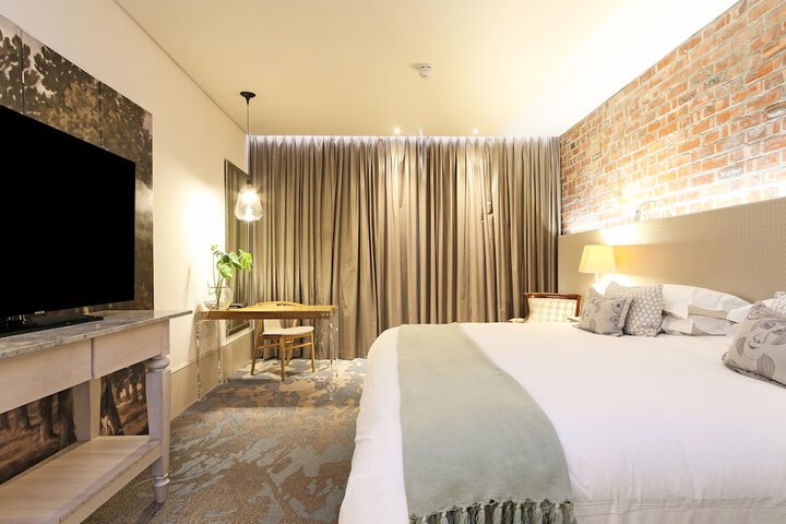 Room 27 of 172