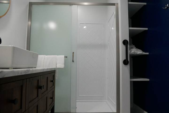 Room 25 of 70