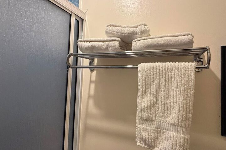 Room 30 of 44