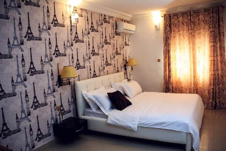 Room 7 of 21