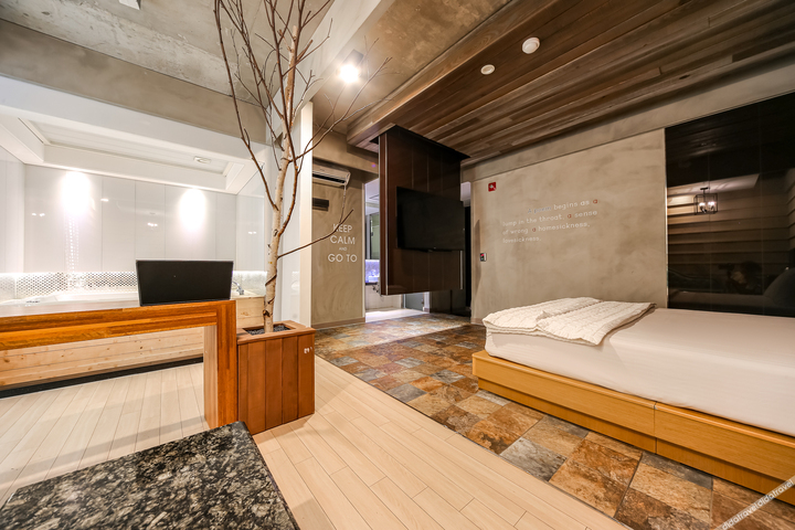 Suite 162 of 170