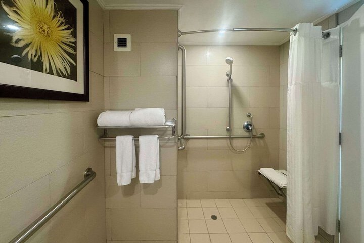 Room 29 of 87