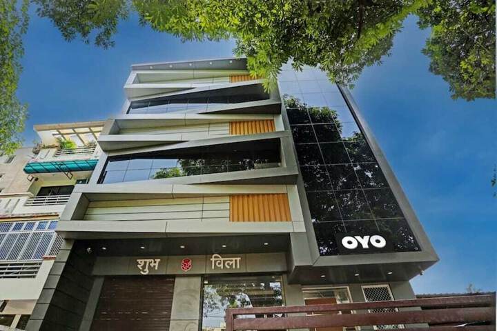Hotel Shubh Villa in Kanpur
