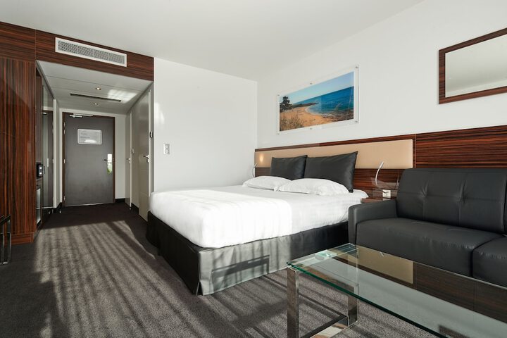 Room 31 of 114