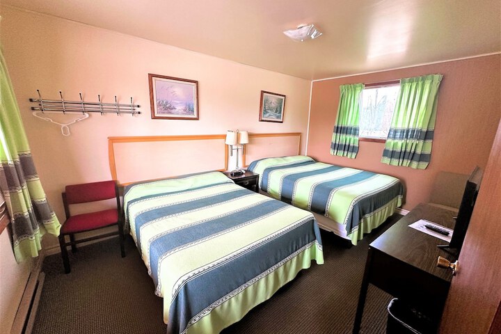 Room 40 of 98