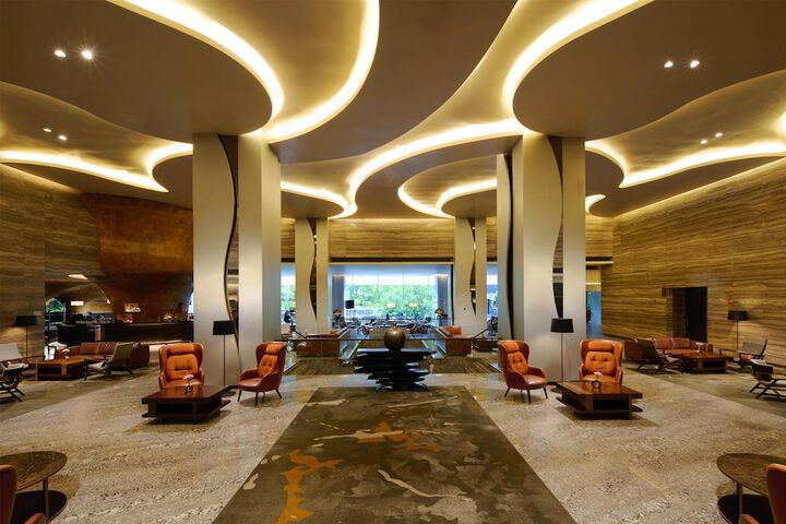 Hotel Interior 4 of 176