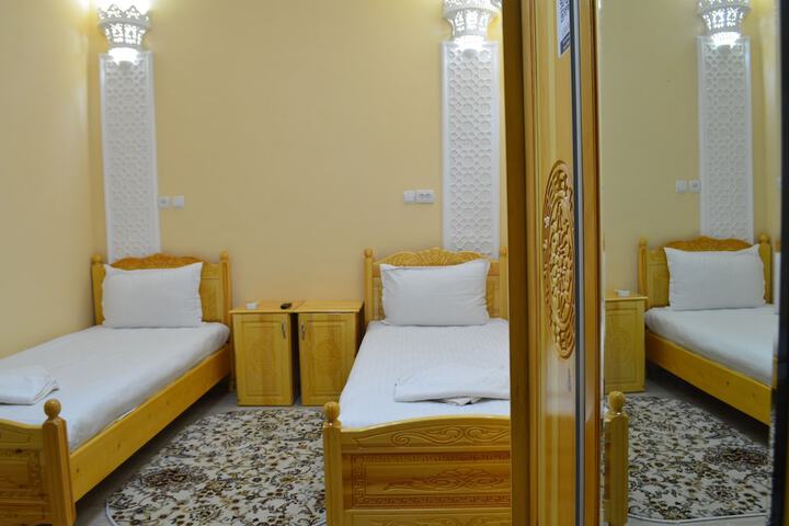 Room 2 of 23