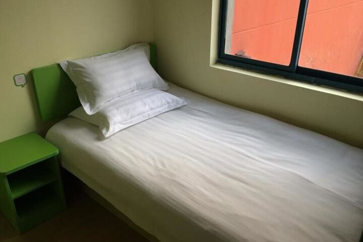 Room 22 of 54