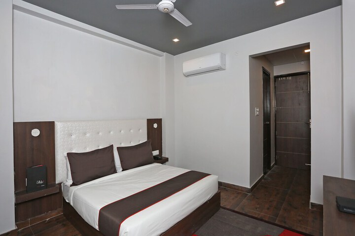 Room 7 of 28