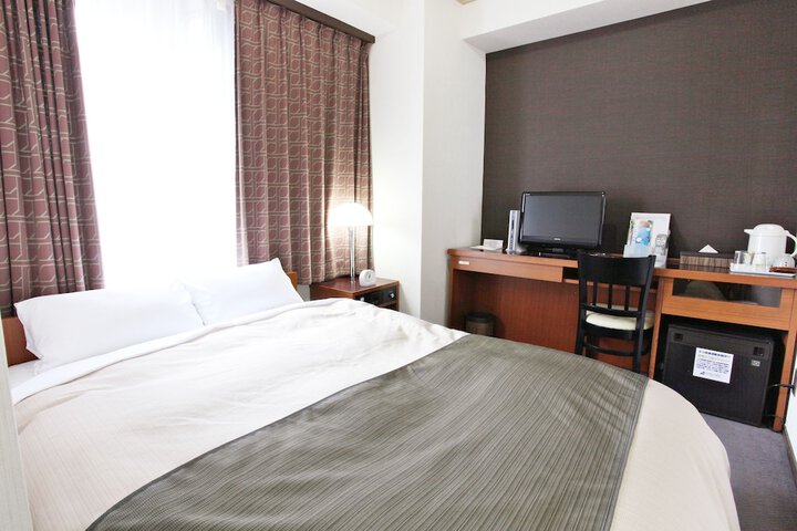 Room 12 of 71