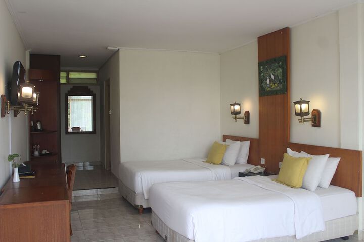Room 14 of 43