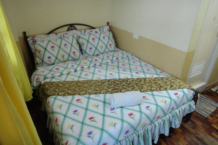 guest_rooms