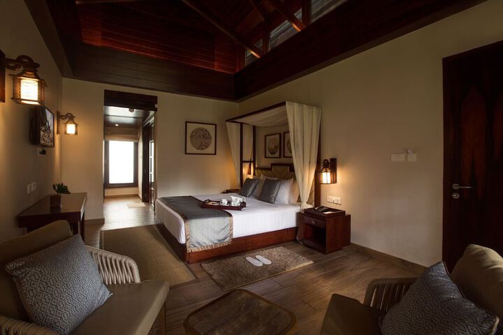 Room 18 of 52