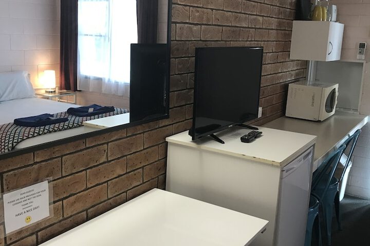 Room 12 of 41